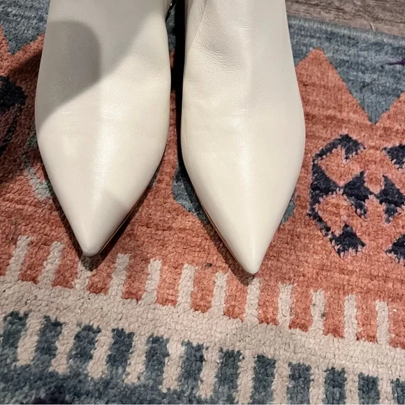 Everlane The Editor Kitten Heel boots - Picture 5 of 9